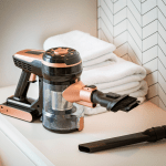 Вертикална безкабелна прахосмукачка Adler AD 7044, 250W, Без торба, HEPA филтър, До 40 минути работа, Турбо режим, 3 приставки