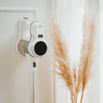 Безкабелна прахосмукачка 2в1 Adler AD 7064, 350W, Сухо и мокро почистване, 2 батерии, LED дисплей, 3 степени, HEPA филтри