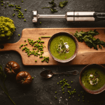 Кухненски робот Camry CR 4623, 1600W, 2 литра, Пасатор, Чопър, Аксесоари, Турбо, Инокс/Черен